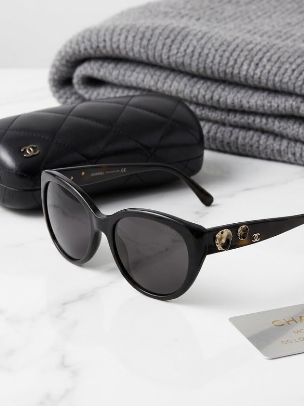 CHANEL Vintage Camellia Flower & CC Logo Oval Sunglasses – Dark Tortoise Shell
